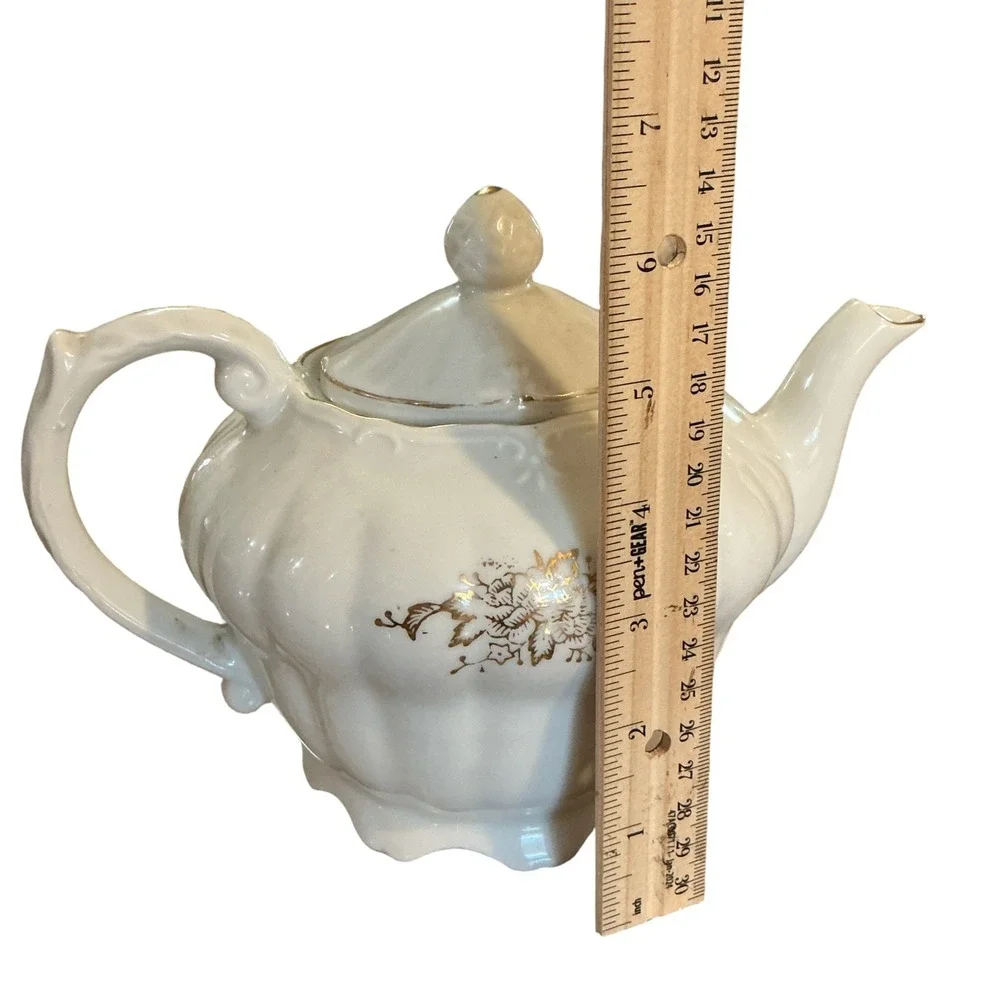 Vintage Musical Ceramic Teapot Pink Rose‎ Gold Floral Scalloped Cream Porcelain